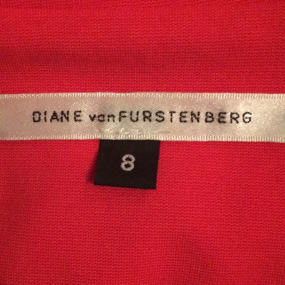 DVF orange short sleeved wrap dress - Picture 2 of 2